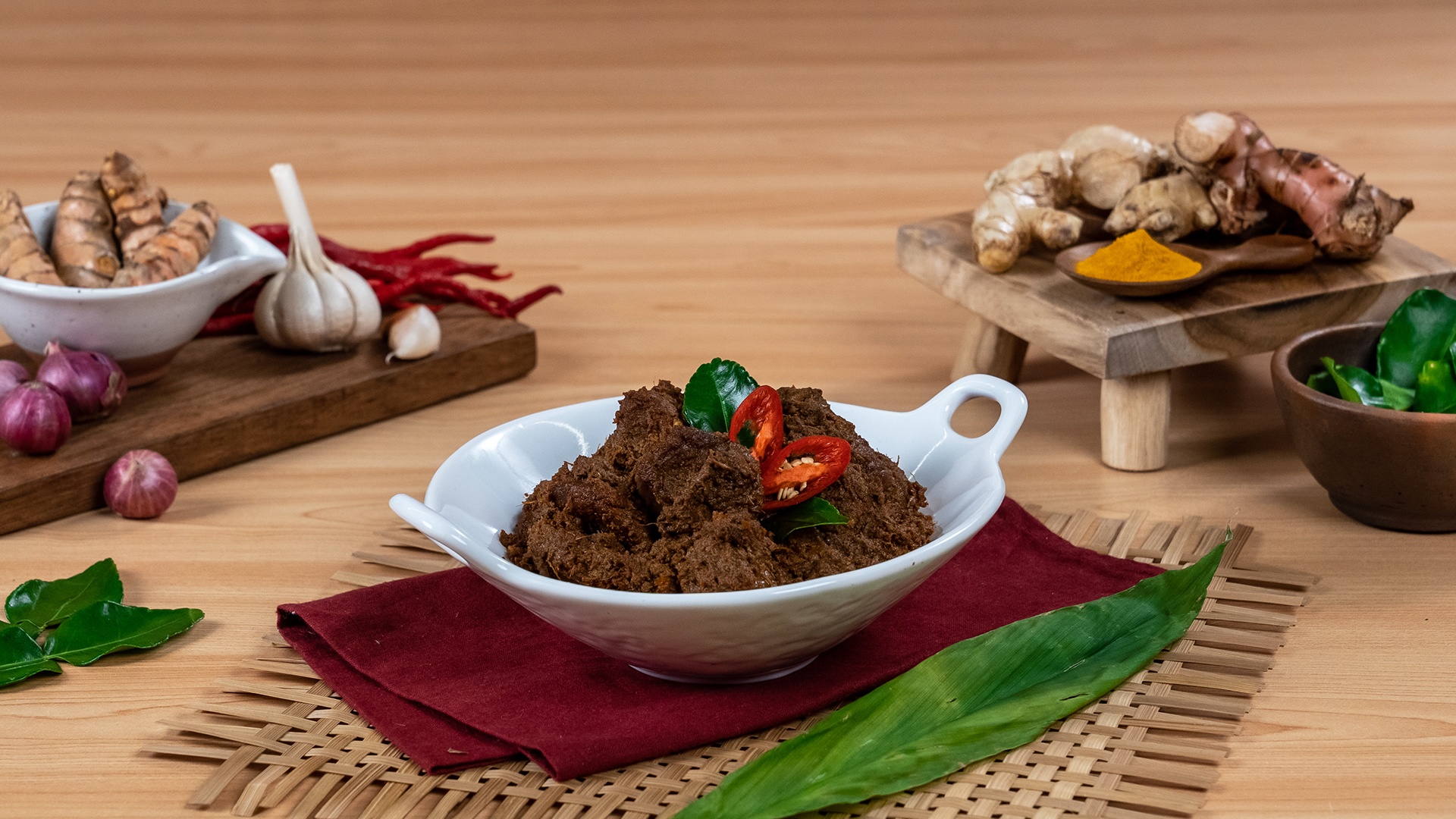 kuliner asal sumatera barat yang mendunia