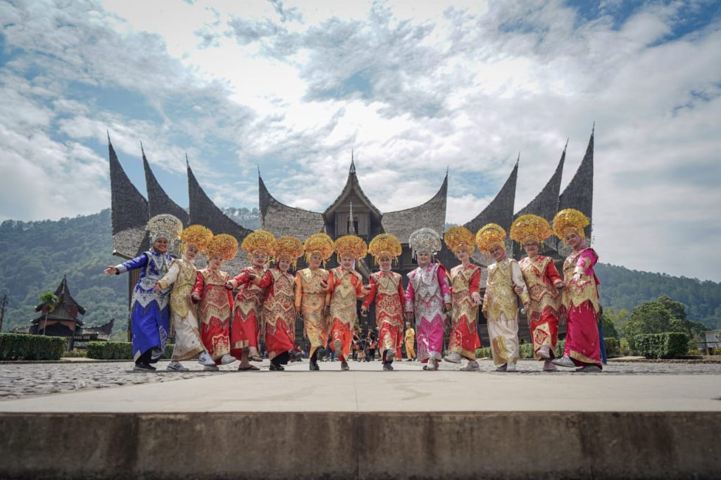 paket tour padang 3 hari 2 malam
